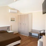 Otel Fabricia 4*